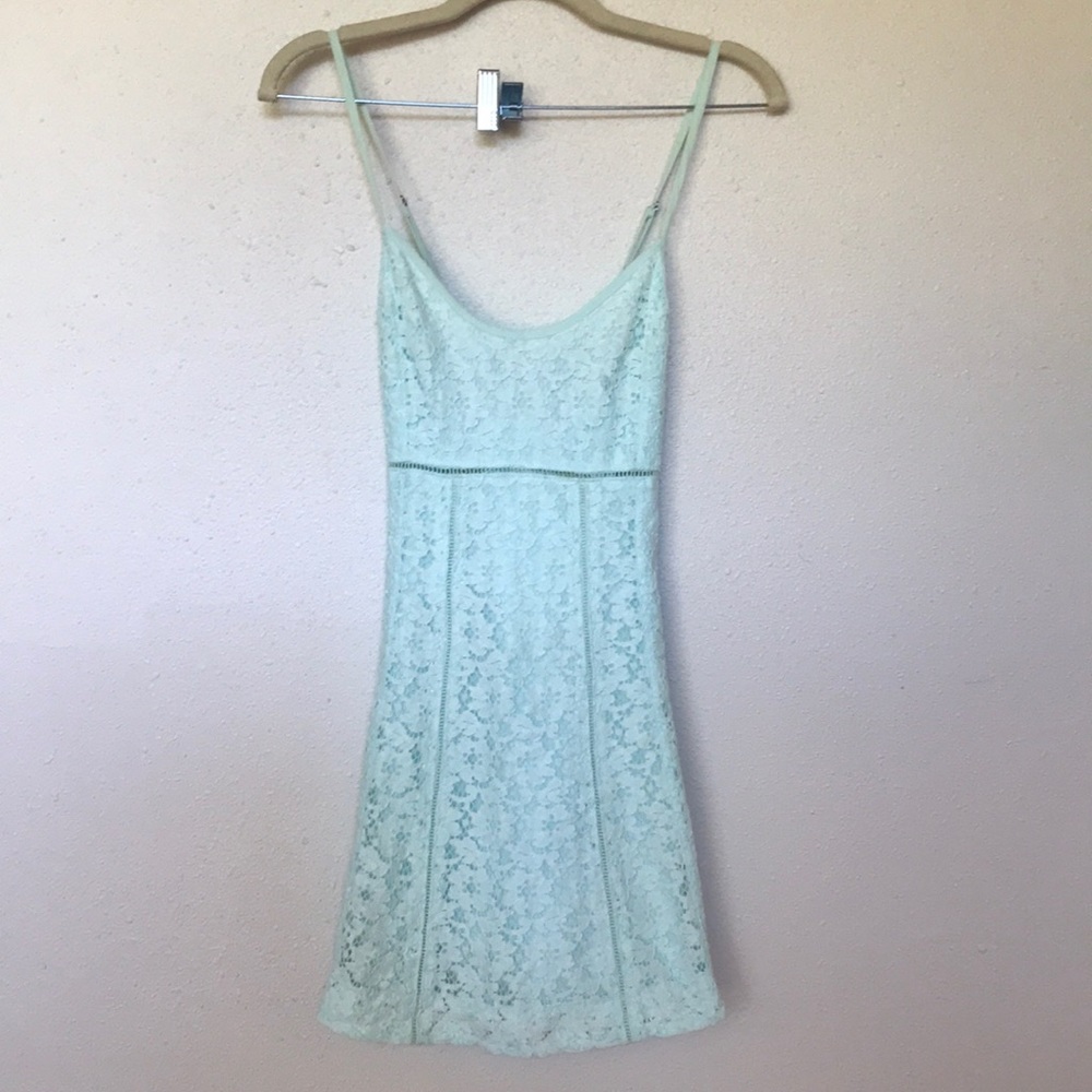 Aritzia Sunday Best Lace Dress